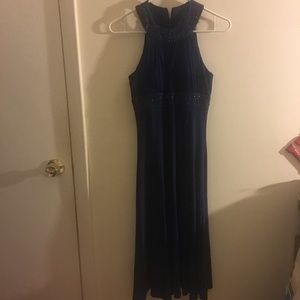 3 for 30. Jessica Howard evening dress